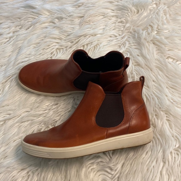ECCO MAN Shoes size 9 -EU-40 excellent condition see all photos main image 12